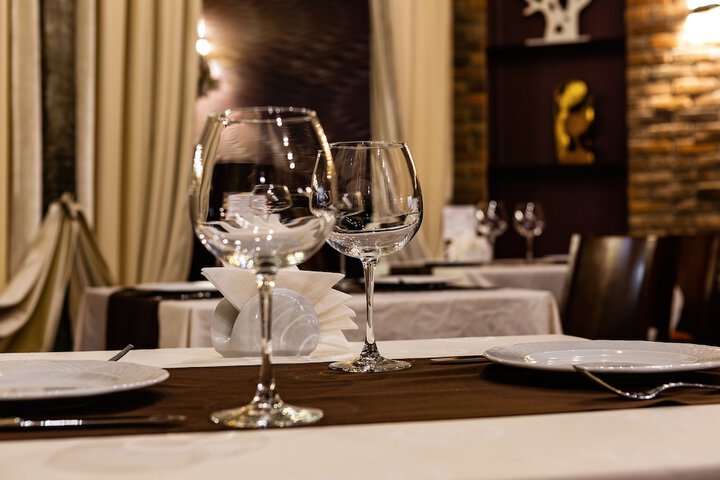 Dining 71 of 102