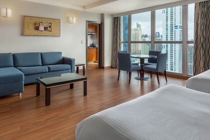 Room 21 of 49