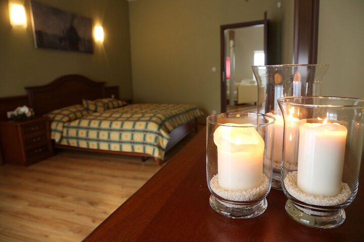 Room 5 of 39