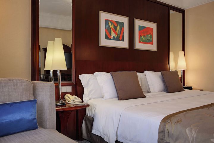 Room 21 of 75