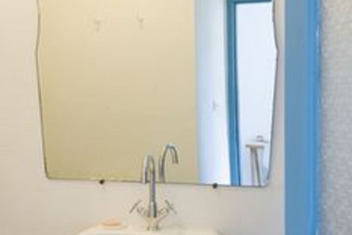 Room 6 of 29