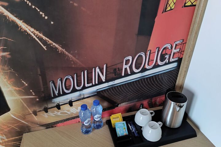 Room 34 of 53