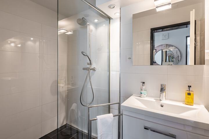 Bathroom Vanities