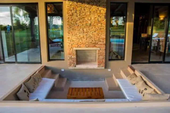 Terrace/Patio 3 of 8