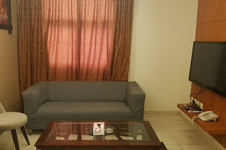 Room 26 of 47