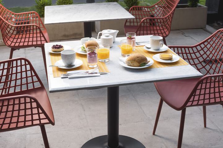 Breakfast/Coffee Service 11 of 19