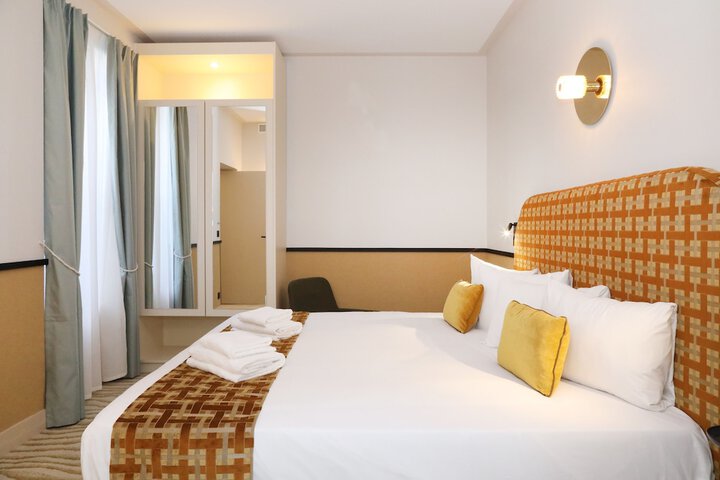 Room 20 of 46