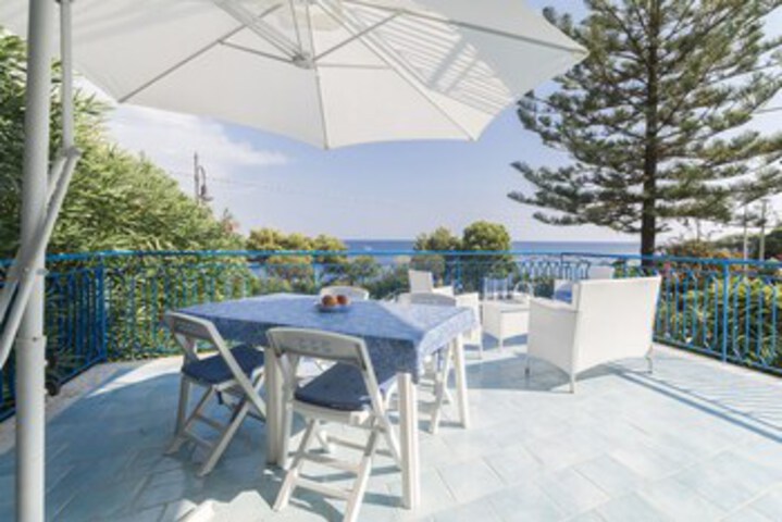 Terrace/Patio 13 of 13