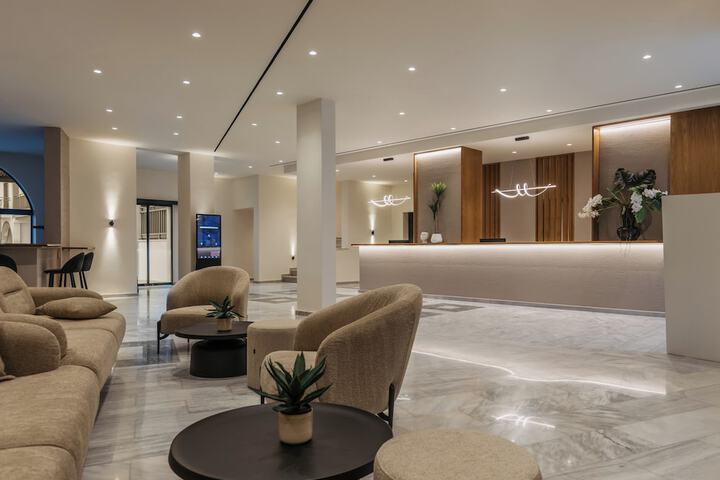 Hotel Interior 7 of 184