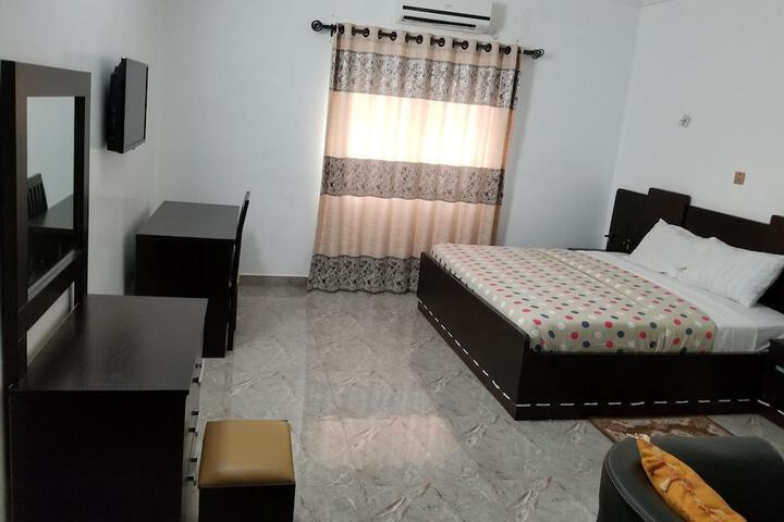 Room 16 of 61