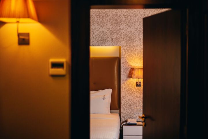 Room 16 of 91