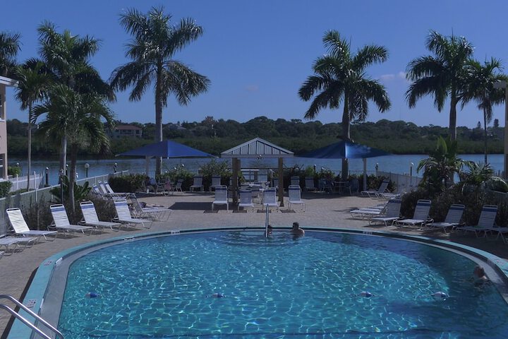 Pool 29 of 45