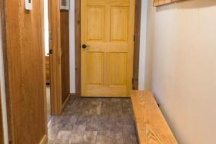 Ski Trails 4015 St1t in Truckee, CA