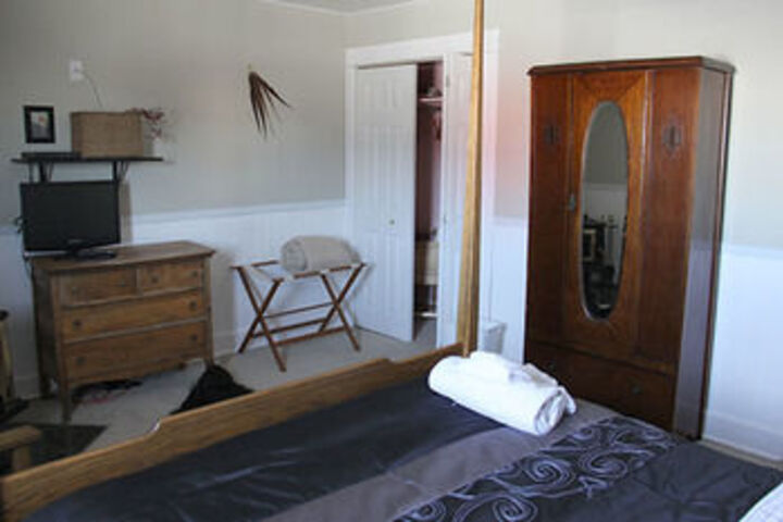 Room 17 of 40