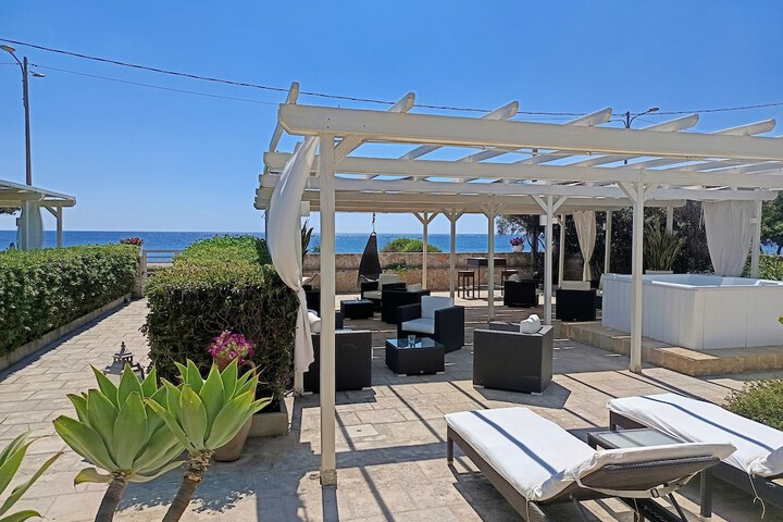 Terrace/Patio 18 of 49