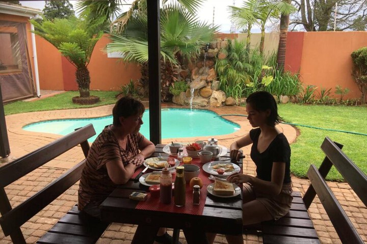 Breakfast/Coffee Service 43 of 101