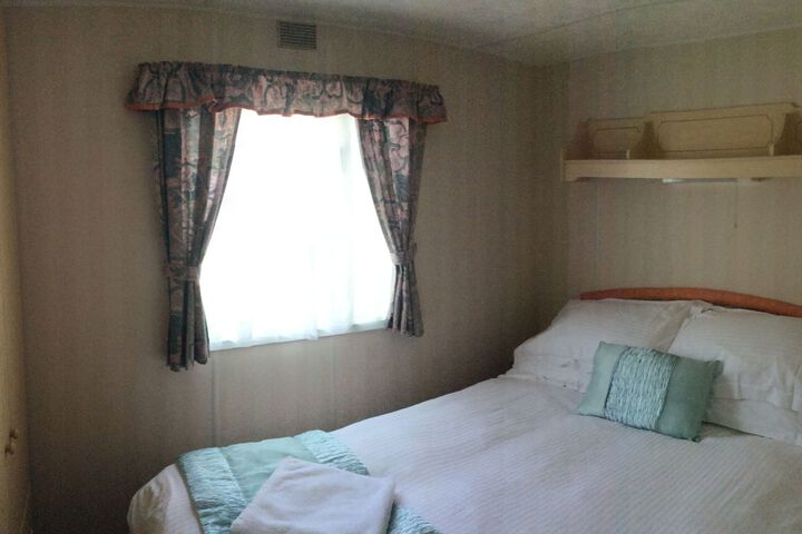 Room 18 of 27