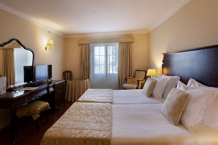 Room 6 of 46
