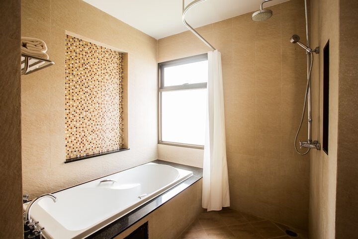 Room 18 of 61