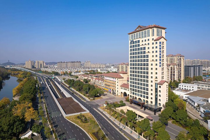 Hotel 16 of 18