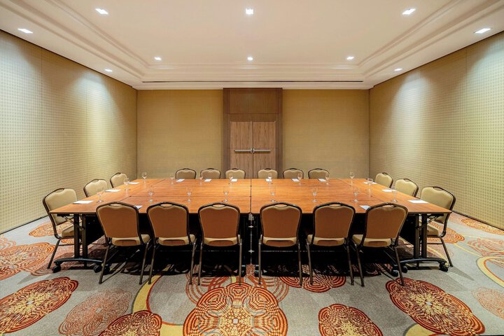 Meeting 199 of 256
