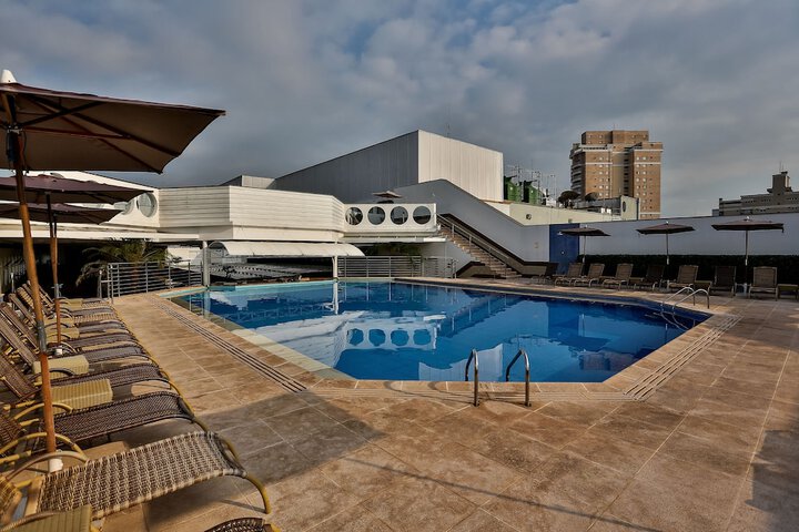Pool 27 of 60