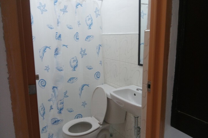 Room 19 of 33