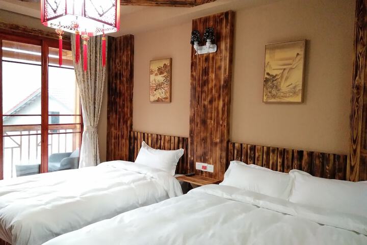 Room 11 of 47