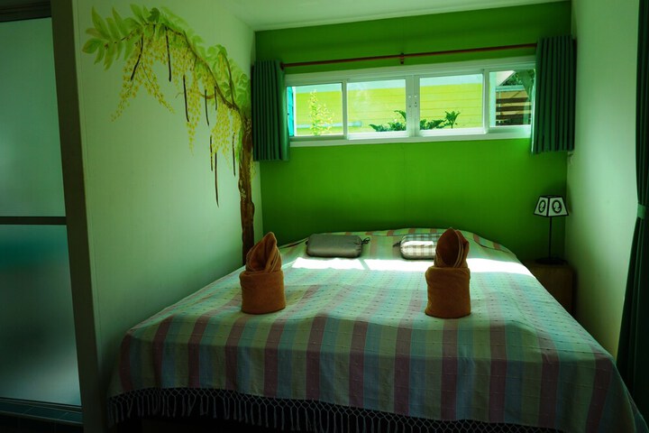 Room 5 of 55