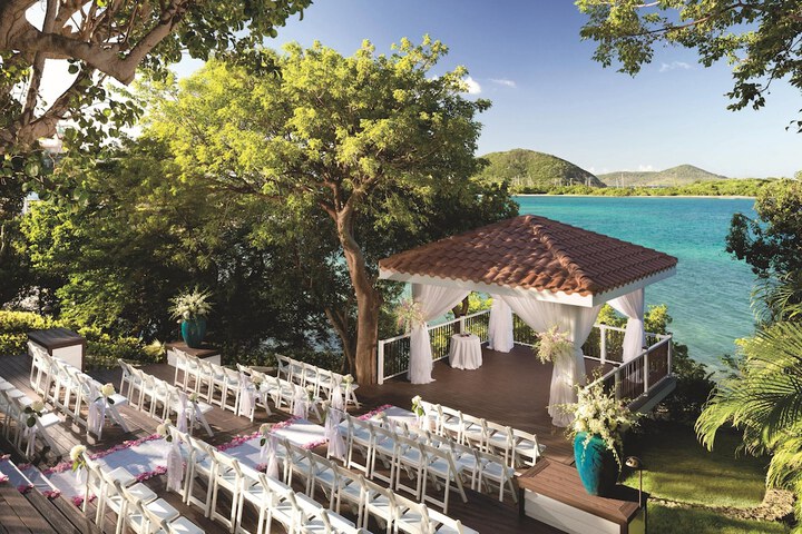 Ballroom/Hall 122 of 158