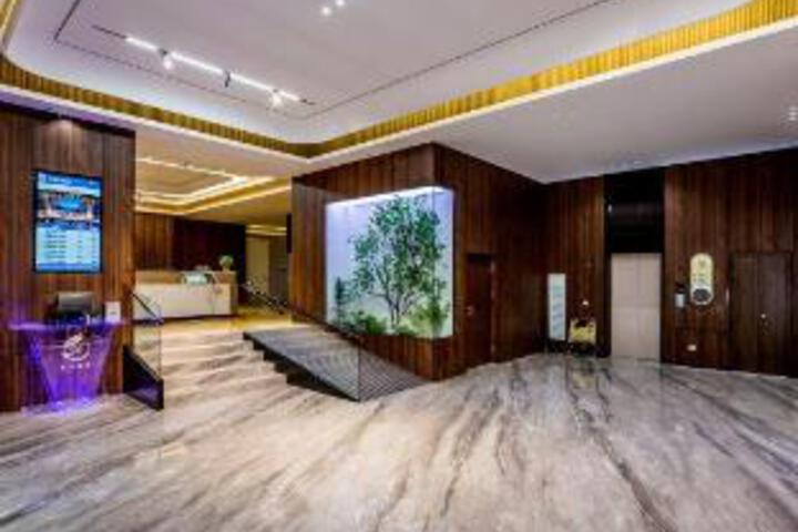 Shengyi Business Hotel