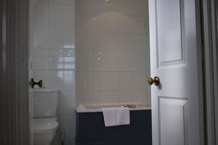 Room 85 of 167