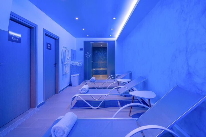 Hotel Interior 54 of 91