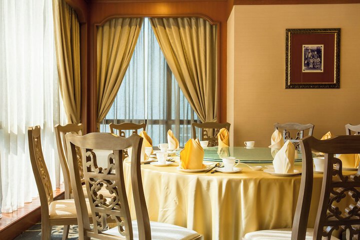Dining 68 of 129