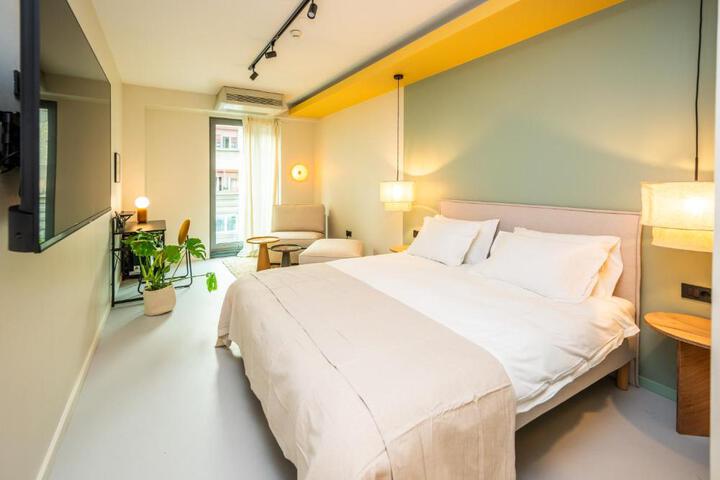 Rooms 23 - FLOK Petrova