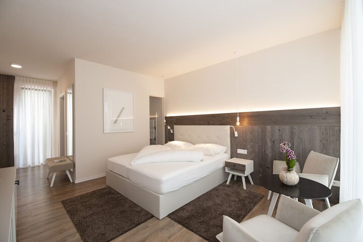 Room 7 of 41