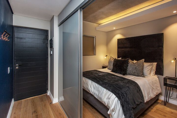 Room 18 of 50