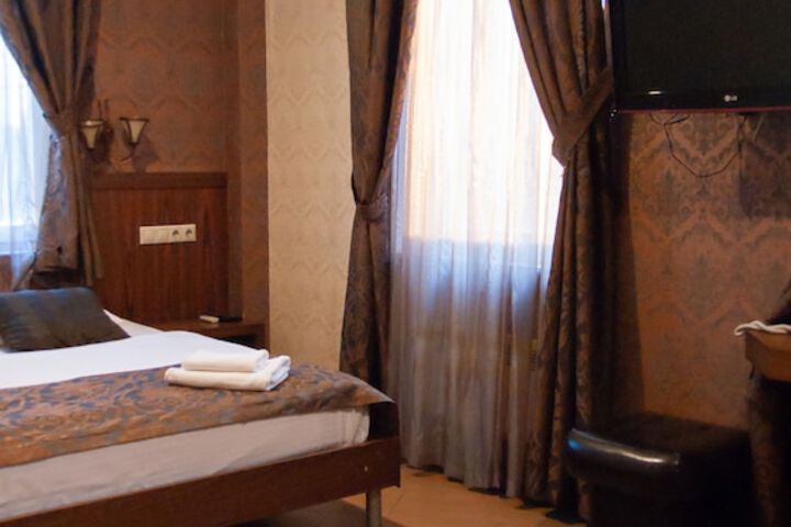 Room 14 of 45