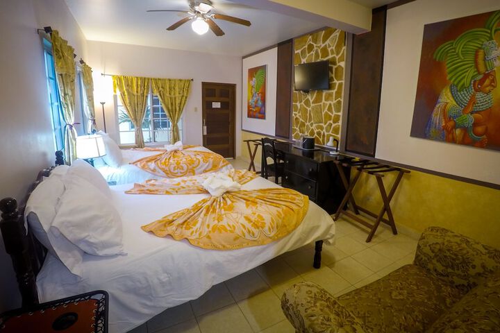 Room 33 of 258