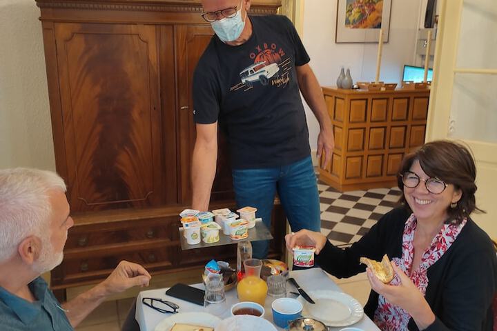 Breakfast/Coffee Service 60 of 75