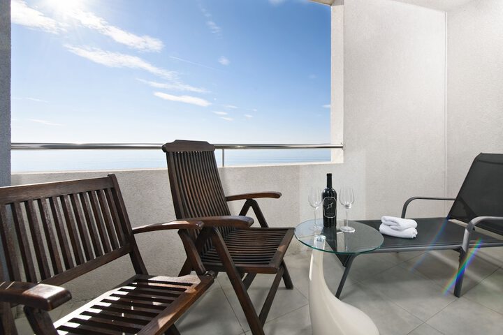 Terrace/Patio 46 of 143