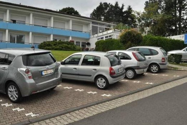 HOTEL-PENSION MARIANN