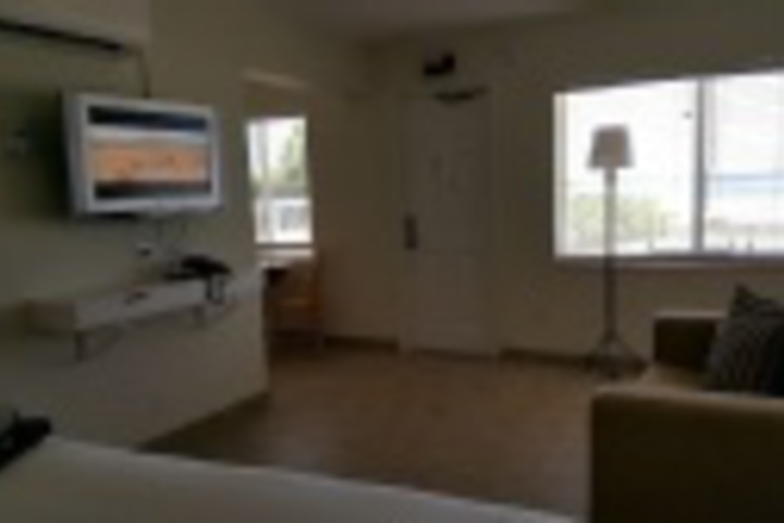 Room 687 of 695