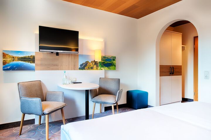 Room 20 of 64