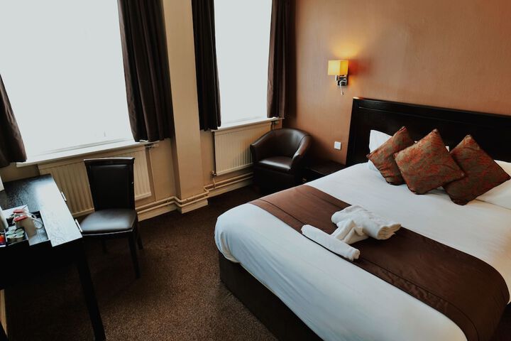 Room 20 of 39