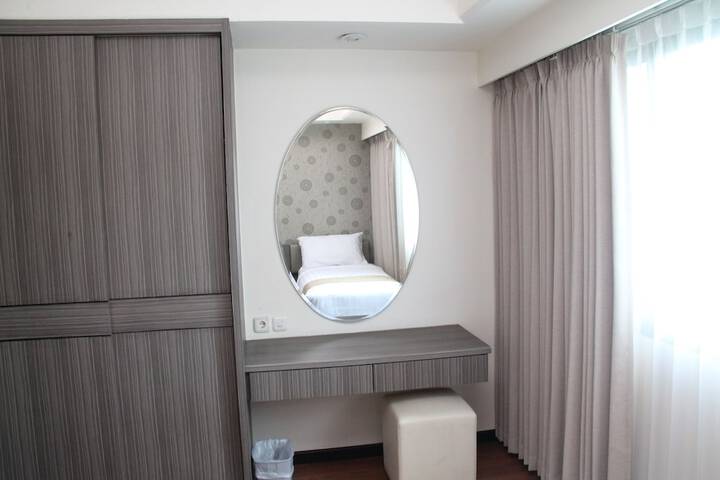 Room 18 of 88