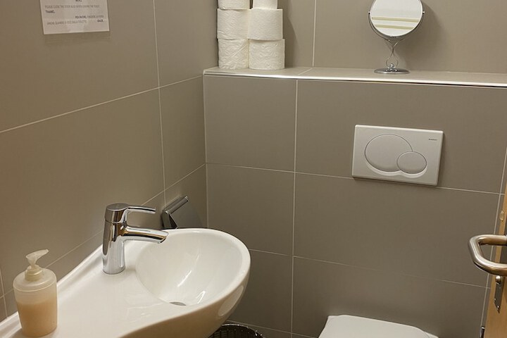 Room 40 of 75
