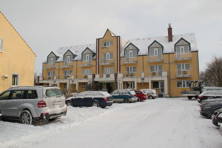 Hotel 76 of 82