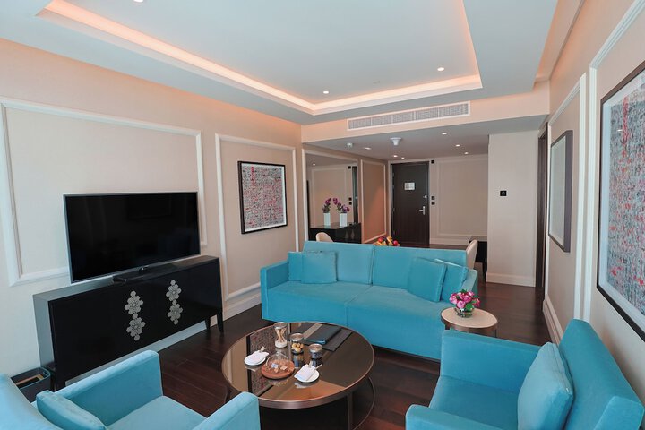 Room 32 of 70