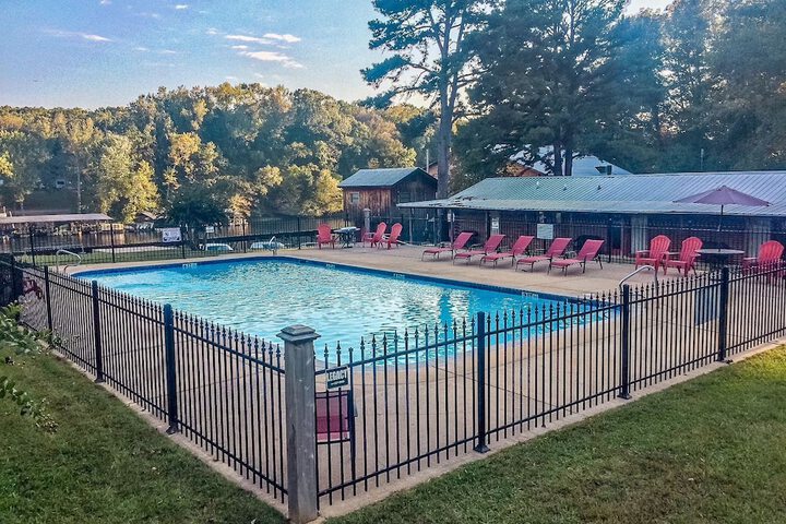 Pool 21 of 35